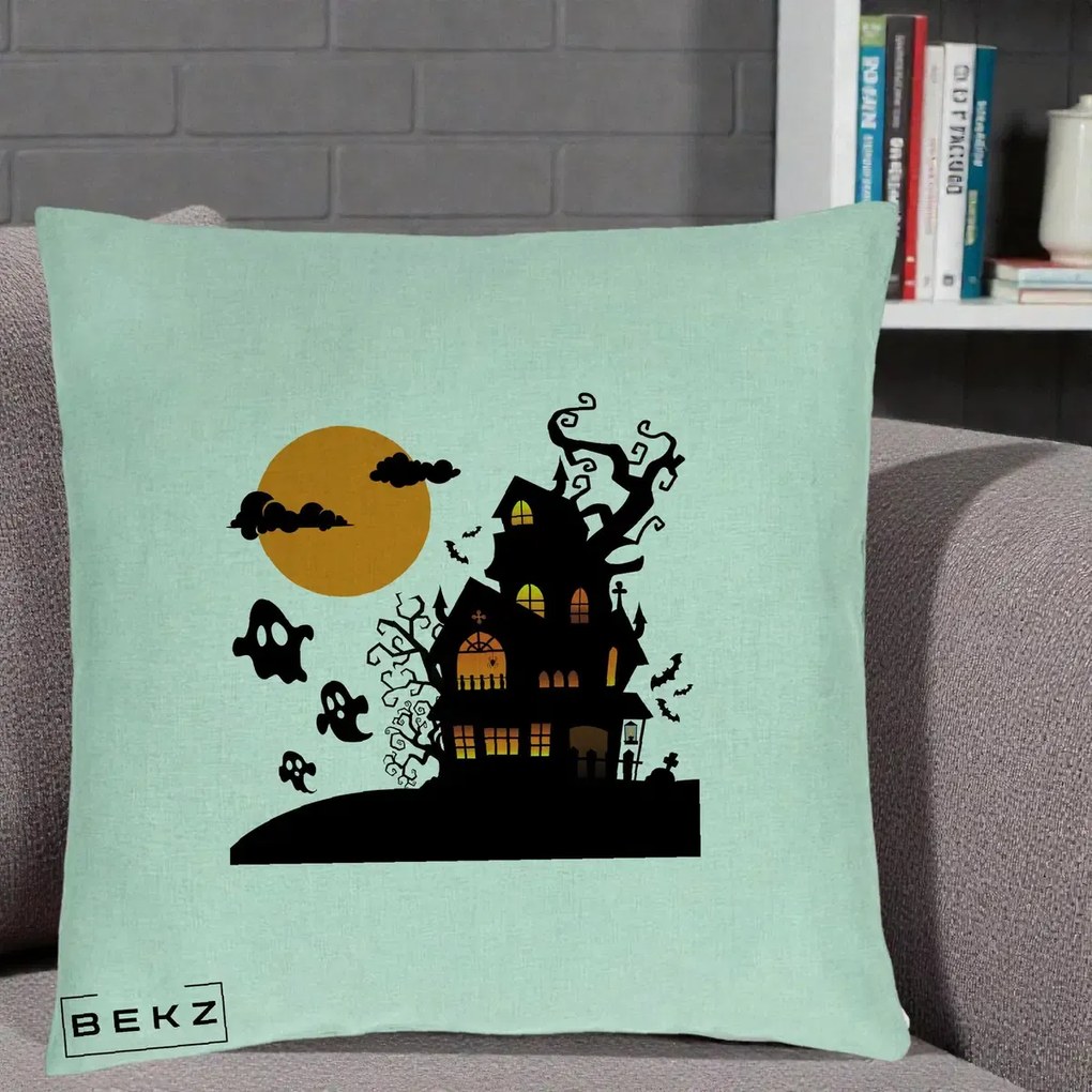 Perna Decorativa Halloween Casa Bantuita cu Fantome, 40x40 cm, Verde Menta, Husa Detasabila, Perna Inclusa, BEKZ®