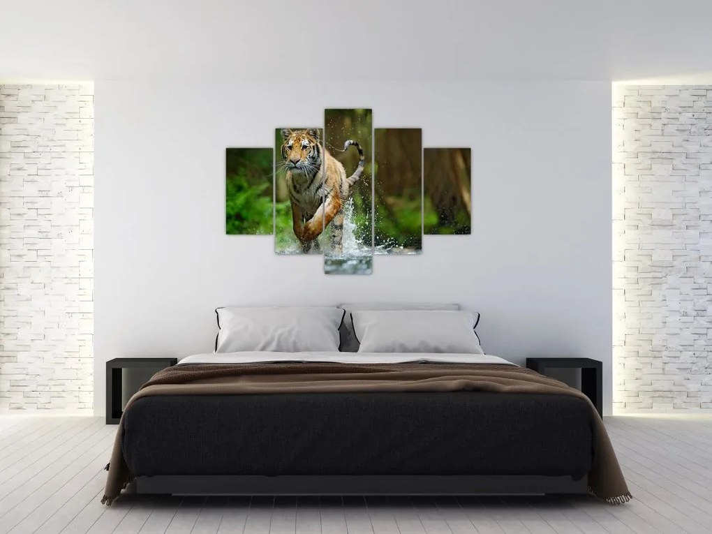 Tablou cu trigrul fugind (150x105 cm)