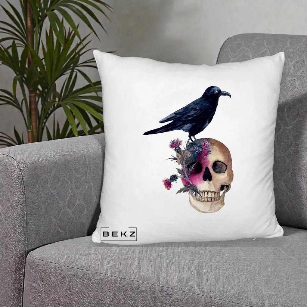 Perna Decorativa Craniu cu Corb si Flori Gothic, 40x40 cm, Alb Pufos, Husa Detasabila, Perna Inclusa, BEKZ®