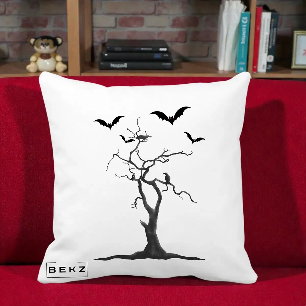 Perna Decorativa Halloween Copac cu Lilieci Alb-Negru, 40x40 cm, Alba Mata, Husa Detasabila, Perna Inclusa, BEKZ®