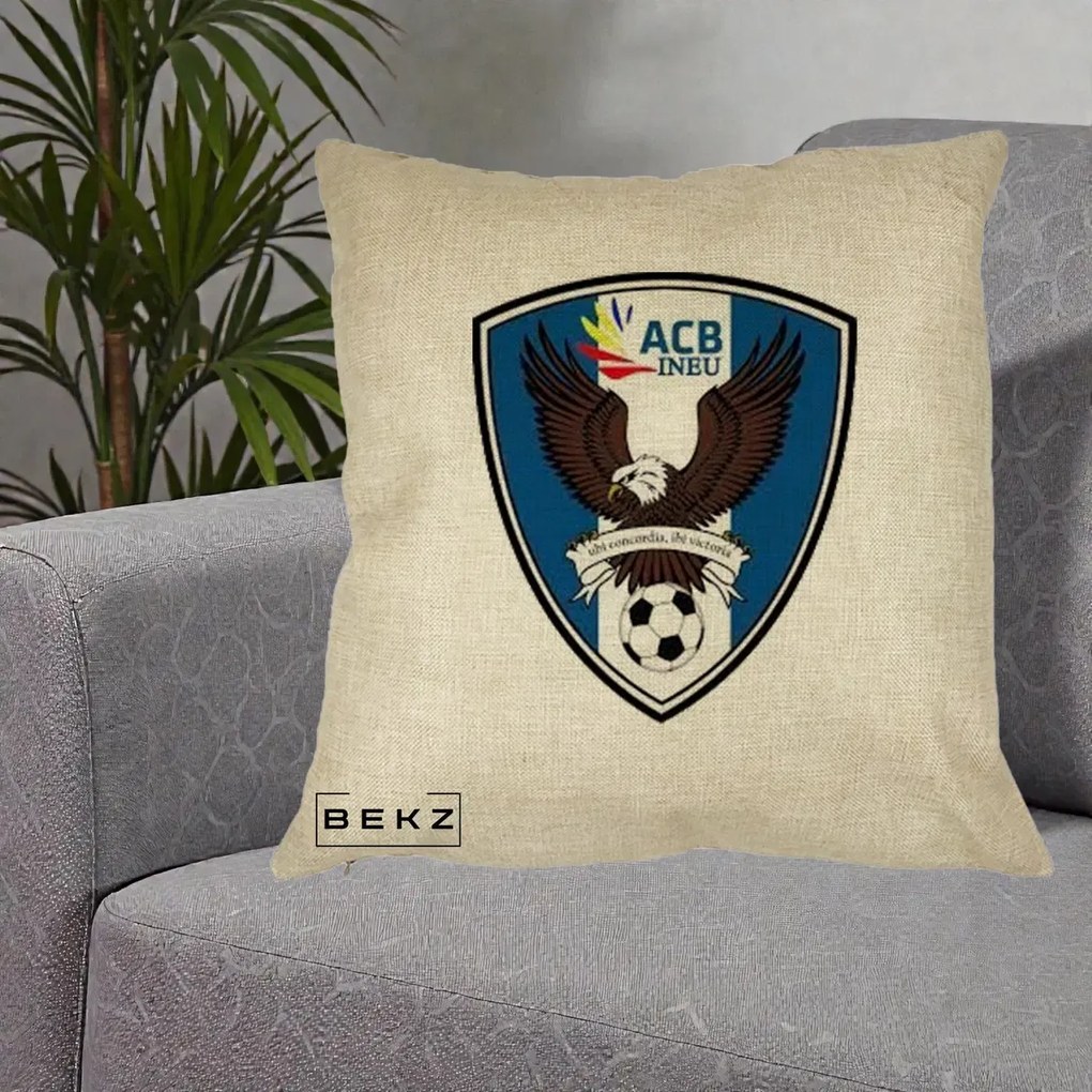 Perna Personalizata ACB Ineu Fotbal, 40x40 cm, Crem, Husa Detasabila, Perna Inclusa, BEKZ®