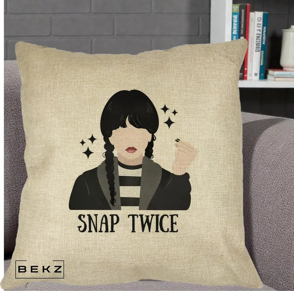 Perna Personalizata Wednesday Snap Twice, 40x40 cm, Crem, Husa Detasabila, Perna Inclusa, BEKZ®