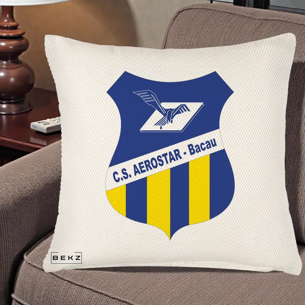 Perna Personalizata CS Aerostar Bacau Fotbal, 40x40 cm, Crem Reliefat, Husa Detasabila, Perna Inclusa, BEKZ®