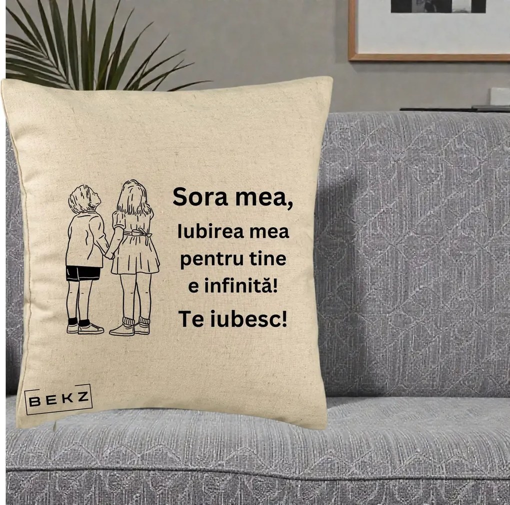 Cadou pentru Sora - Perna Personalizata Sora Mea Te Iubesc Copii Tinand Maini Line Art, 40x40 cm, Bej, Husa Detasabila, Perna Inclusa, BEKZ®