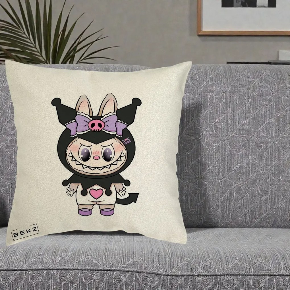 Perna Personalizata Labubu x Kuromi, 40x40 cm, Ecru, Husa Detasabila, Perna Inclusa, BEKZ®
