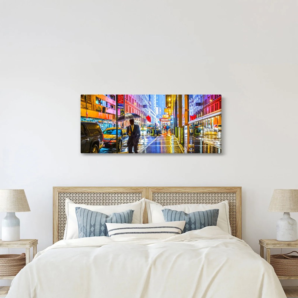 Tablou - Oraș în lumina neoanelor (120x50 cm)