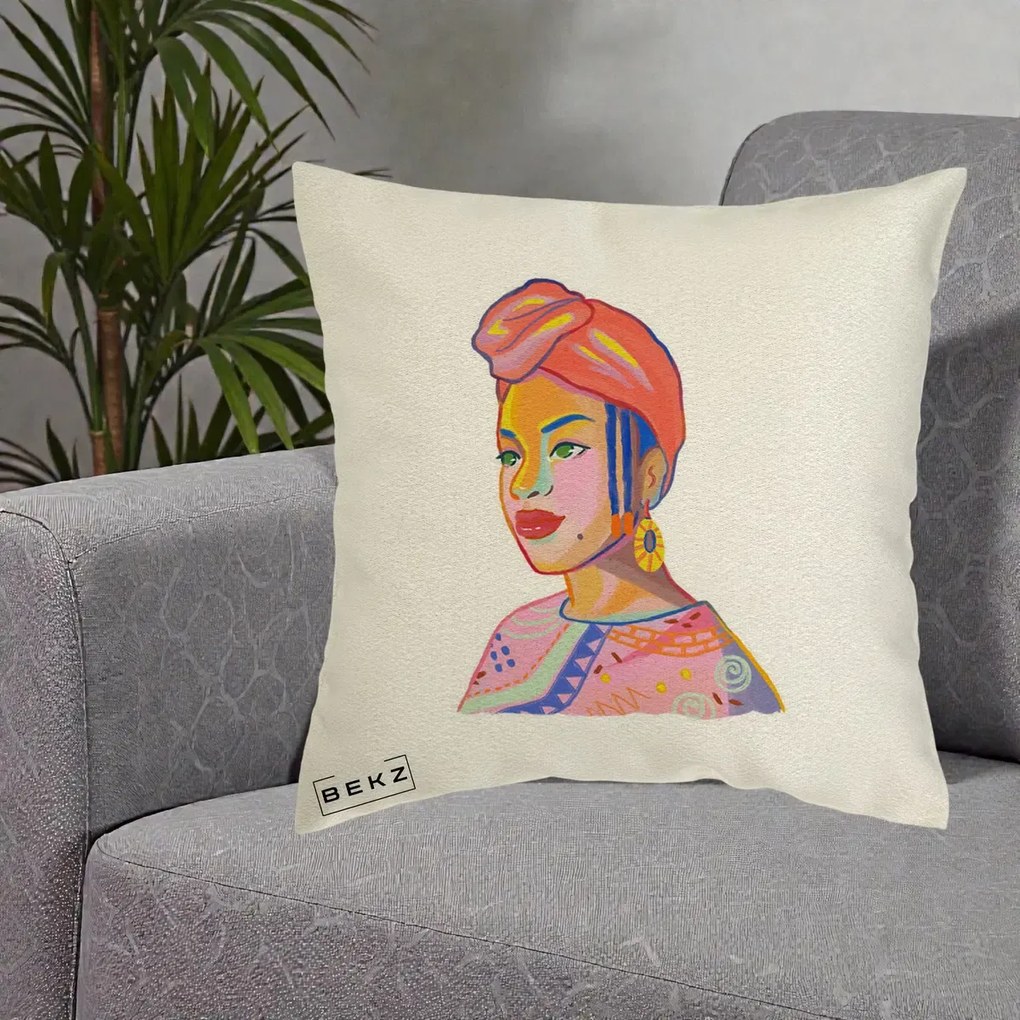 Perna Decorativa Portret Femeie Africana, 40x40 cm, Ecru, Husa Detasabila, Perna Inclusa, BEKZ®