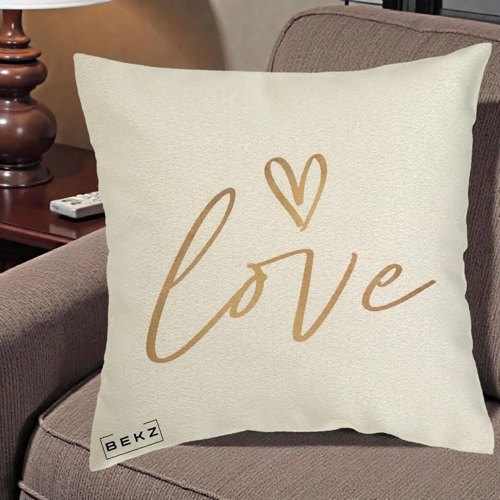 Perna Decorativa Love Caligrafie Aurie, 40x40 cm, Ecru, Husa Detasabila, Perna Inclusa, BEKZ®