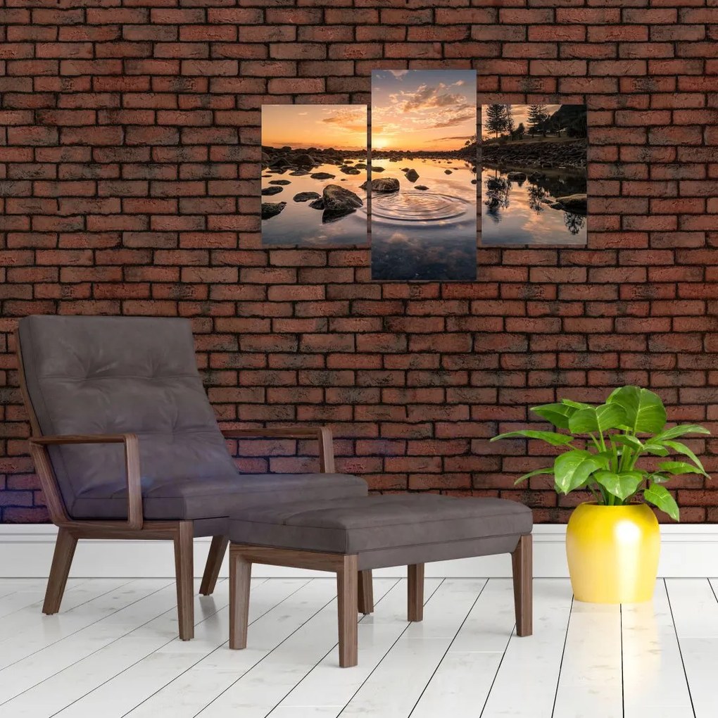 Tablou - Suprafața apei la apus de soare (90x60 cm)