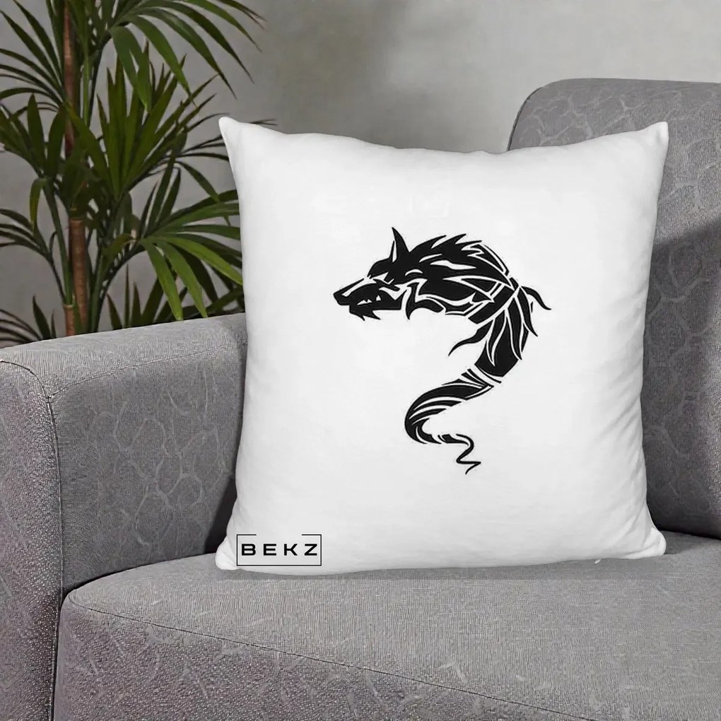 Perna Decorativa Lup Tribal Alb-Negru, 40x40 cm, Alb Pufos, Husa Detasabila, Perna Inclusa, BEKZ®