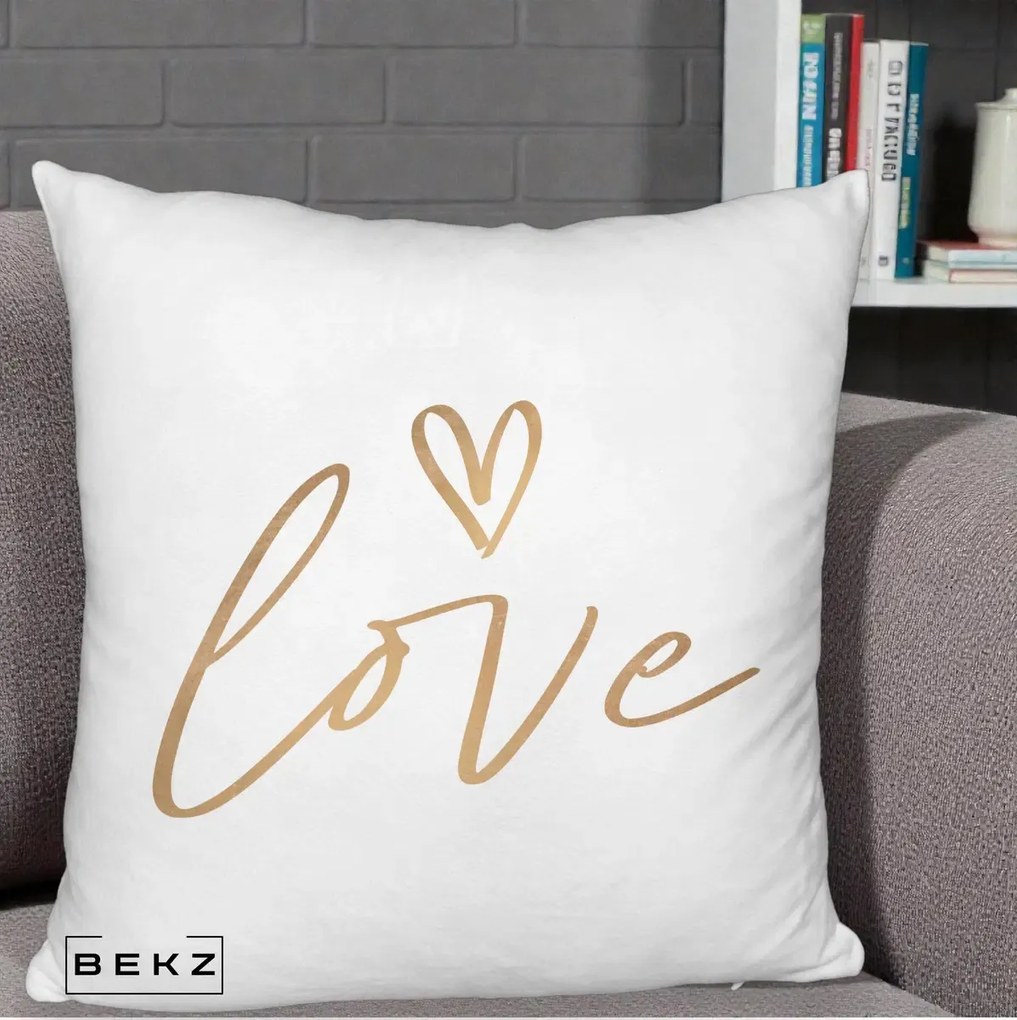 Perna Decorativa Love Caligrafie Aurie, 40x40 cm, Alb Pufos, Husa Detasabila, Perna Inclusa, BEKZ®