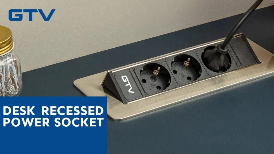 Priza incastrabila dreptunghiulara, culoare inox cu 3 prize schuko negre, GTV