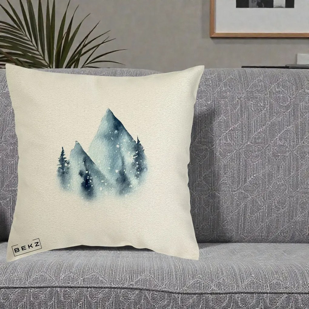 Perna Decorativa Munti Inzapeziti Acuarela Indigo, 40x40 cm, Ecru, Husa Detasabila, Perna Inclusa, BEKZ®