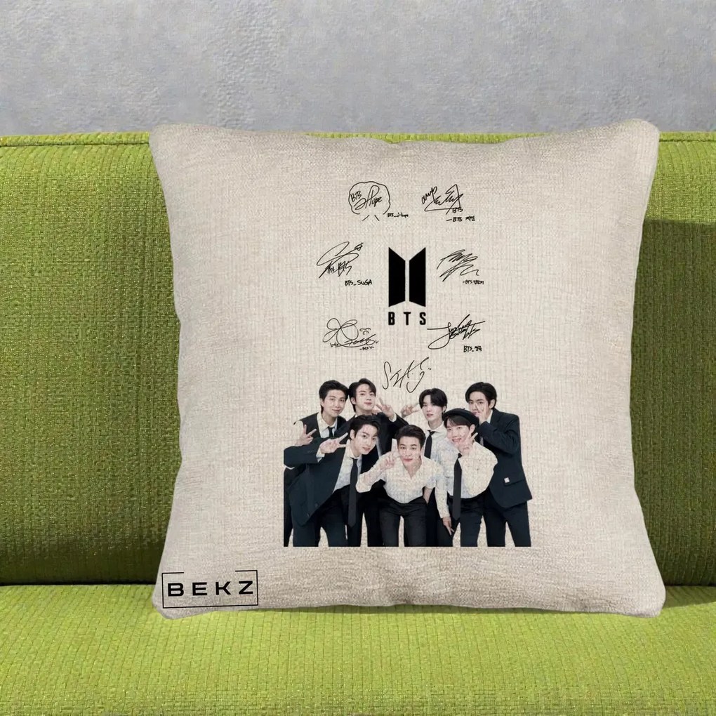 Perna Personalizata K-pop BTS Autografe Toti Membrii cu Fotografie, 40x40 cm, Bej Canapea, Husa Detasabila, Perna Inclusa, BEKZ®