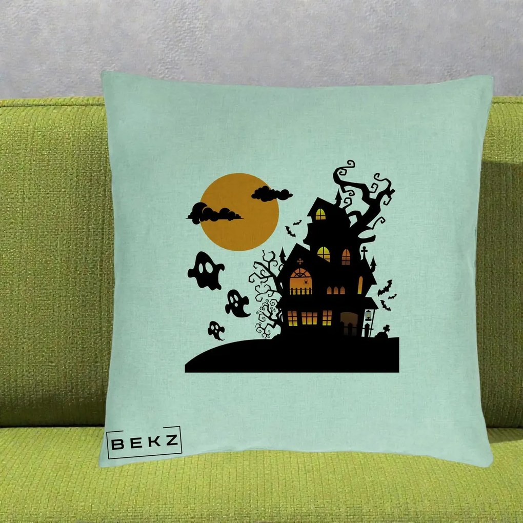 Perna Decorativa Halloween Casa Bantuita cu Fantome, 40x40 cm, Verde Menta, Husa Detasabila, Perna Inclusa, BEKZ®