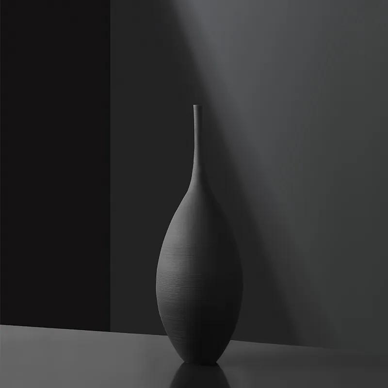Vaza neagra ceramica