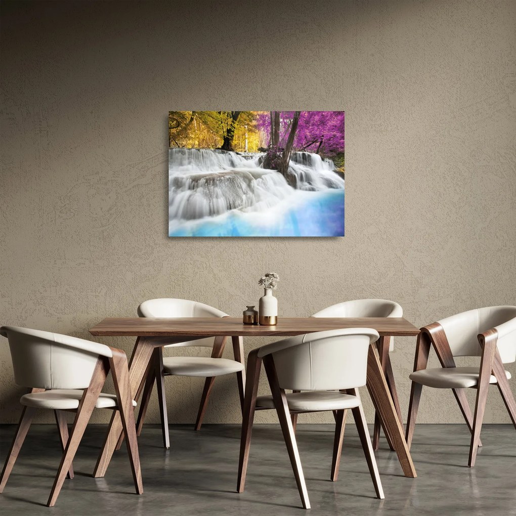 Tablou pe sticlă cu Erawan cascadă în pădure (70x50 cm)