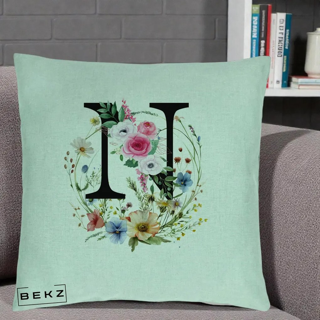 Cadou Personalizat - Perna Personalizata Monogram Litera N cu Flori Acuarela, 40x40 cm, Verde Menta, Husa Detasabila, Perna Inclusa, BEKZ®