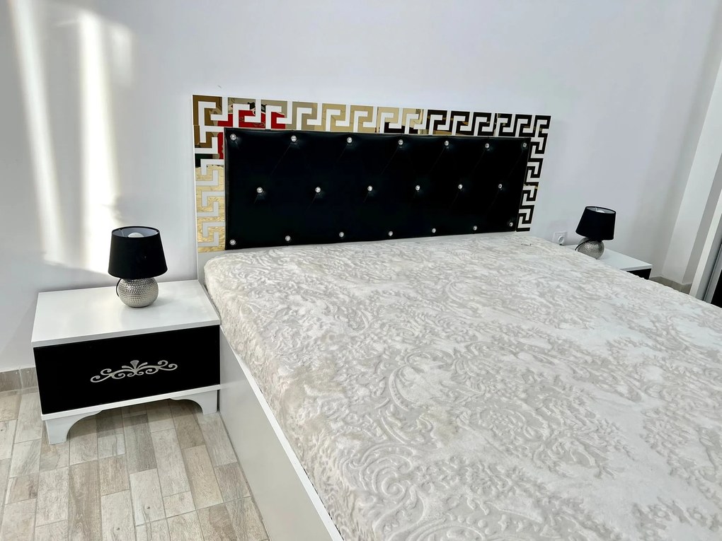 Set pat tapitat Palermo, culoare alb / negru, cu 2 noptiere Viena si saltea superortopedica lux 160 x 200 cm