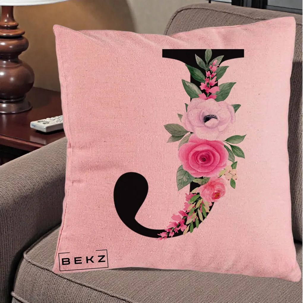Cadou Personalizat - Perna Personalizata Monograma Florala Litera J, 40x40 cm, Roz, Husa Detasabila, Perna Inclusa, BEKZ®