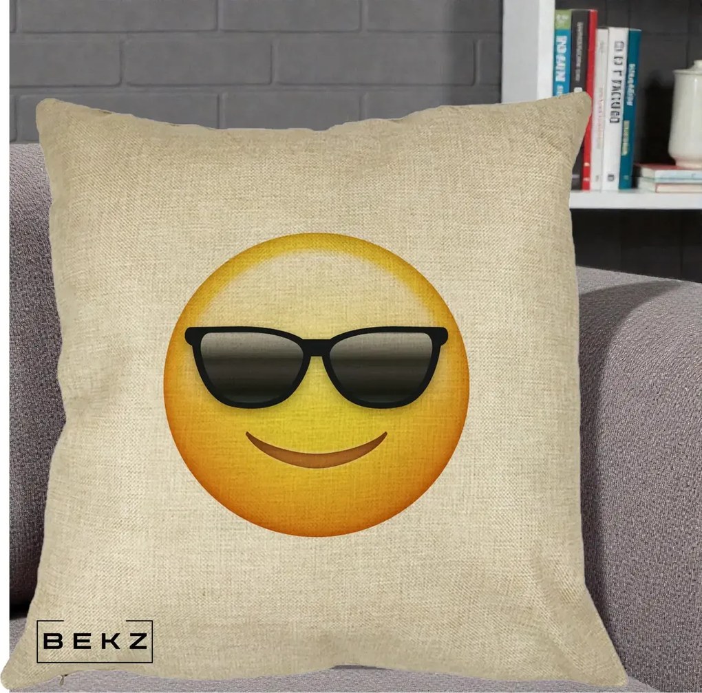 Perna Decorativa Emoji Cool Ochelari, 40x40 cm, Crem, Husa Detasabila, Perna Inclusa, BEKZ®