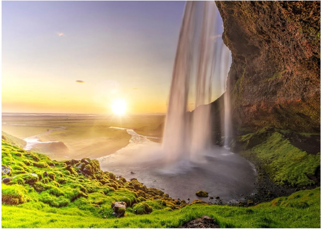 Tablou - Seljalandsfoss din spatele peșterii (70x50 cm)