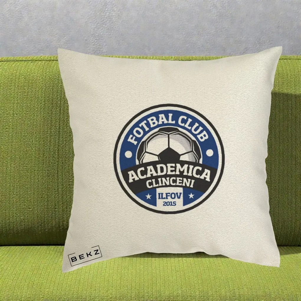 Perna Personalizata Academica Clinceni Fotbal Club, 40x40 cm, Ecru, Husa Detasabila, Perna Inclusa, BEKZ®