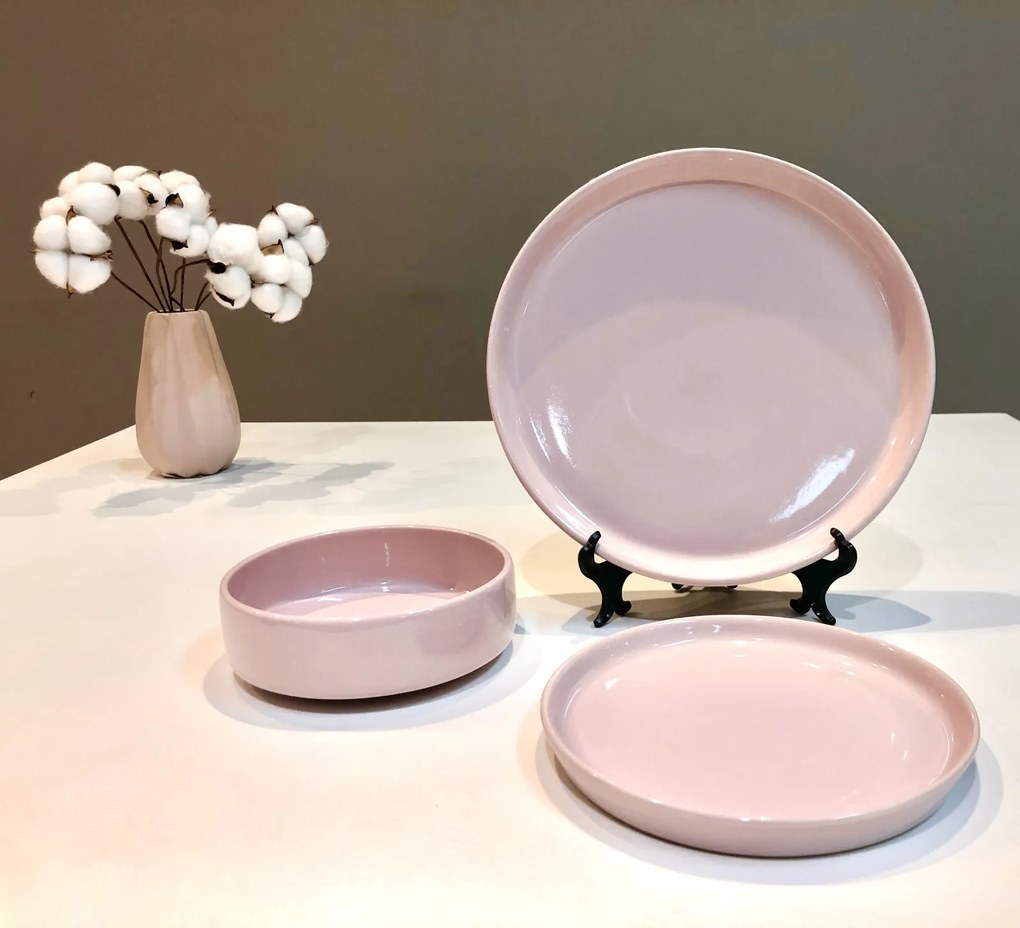 Setul de 72 piese   Forever Mom   in nuanta Roz Pudrat Pal - Un Omagiu Adus Mamelor