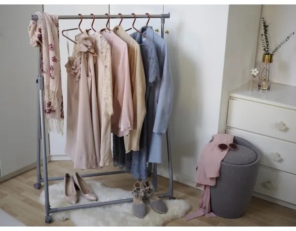 WENKO 22448100 - Taburet CANDY 36 x 50,5 cm, gri/negru