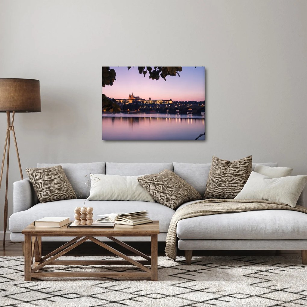 Tablou cu palatul din Praga și Vltava (70x50 cm)
