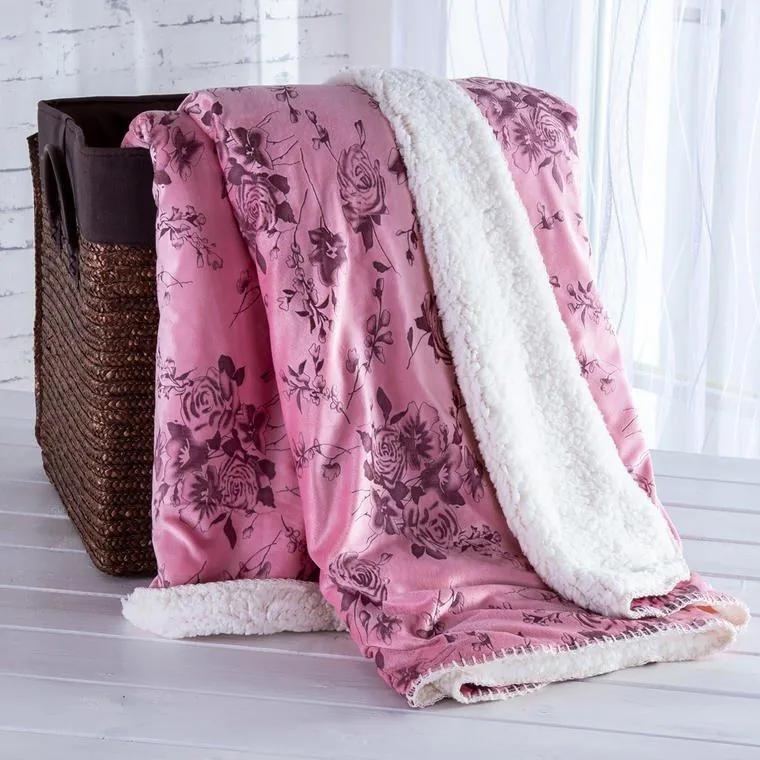 Pătură cu blăniţă şi model imprimat roz prăfuit 140 x 200 cm