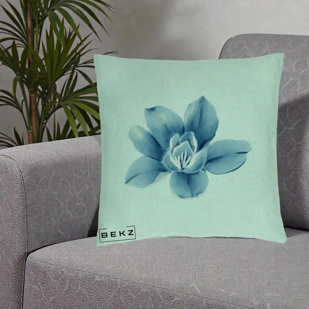 Perna Decorativa Magnolie Albastra Acuarela, 40x40 cm, Verde Menta, Husa Detasabila, Perna Inclusa, BEKZ®