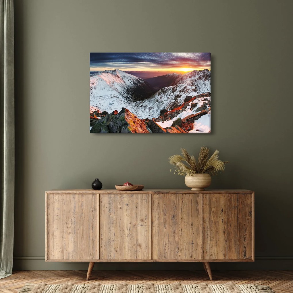 Tablou - Panoramă montană de iarnă (90x60 cm)