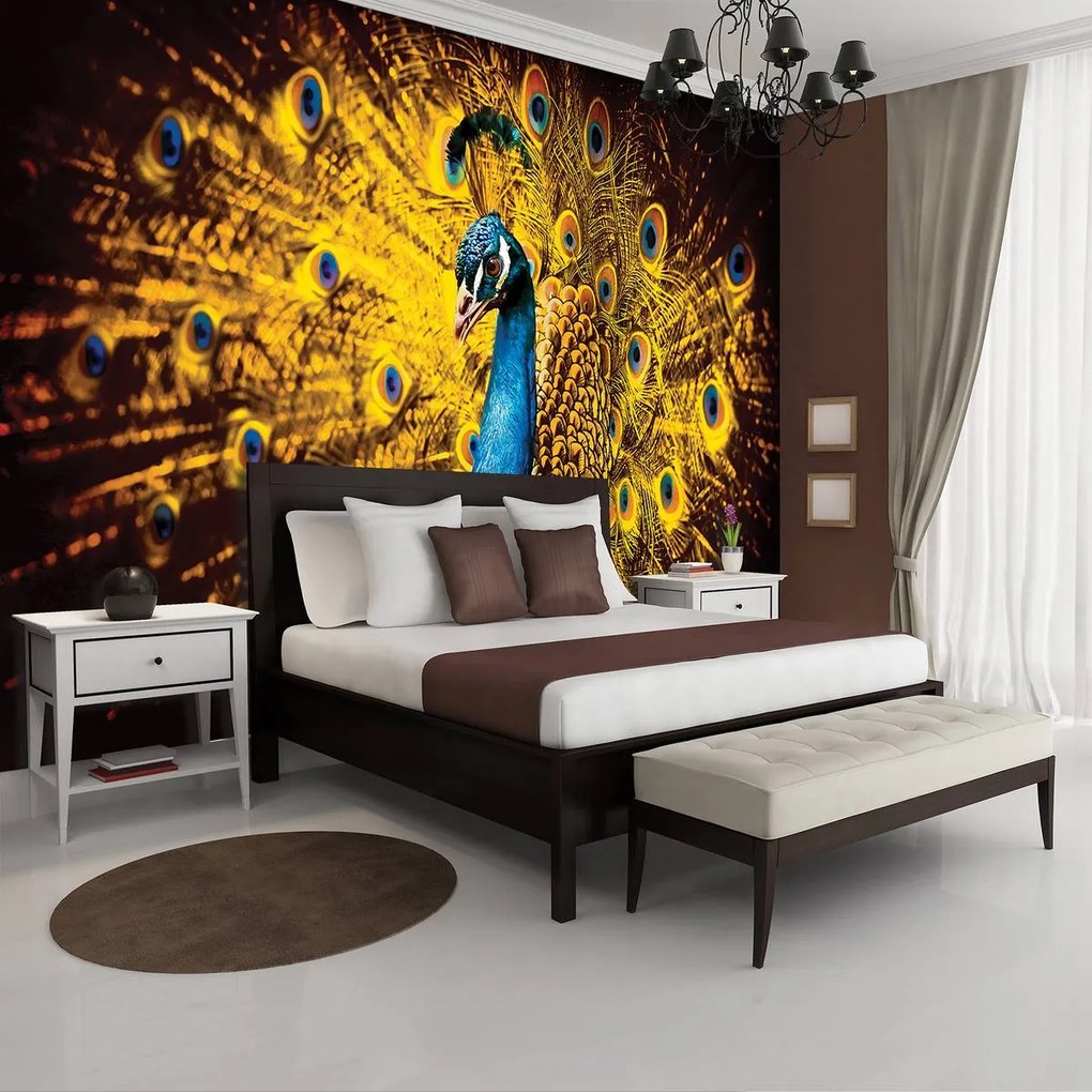 Fototapet - Păun cu pene galbene (152,5x104 cm)