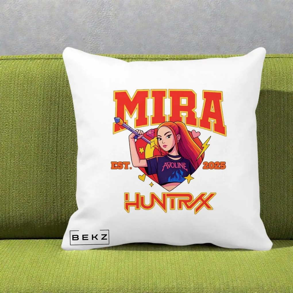 Perna Personalizata K-pop HUNTRX Mira Personaj Avoline, 40x40 cm, Alba Mata, Husa Detasabila, Perna Inclusa, BEKZ®