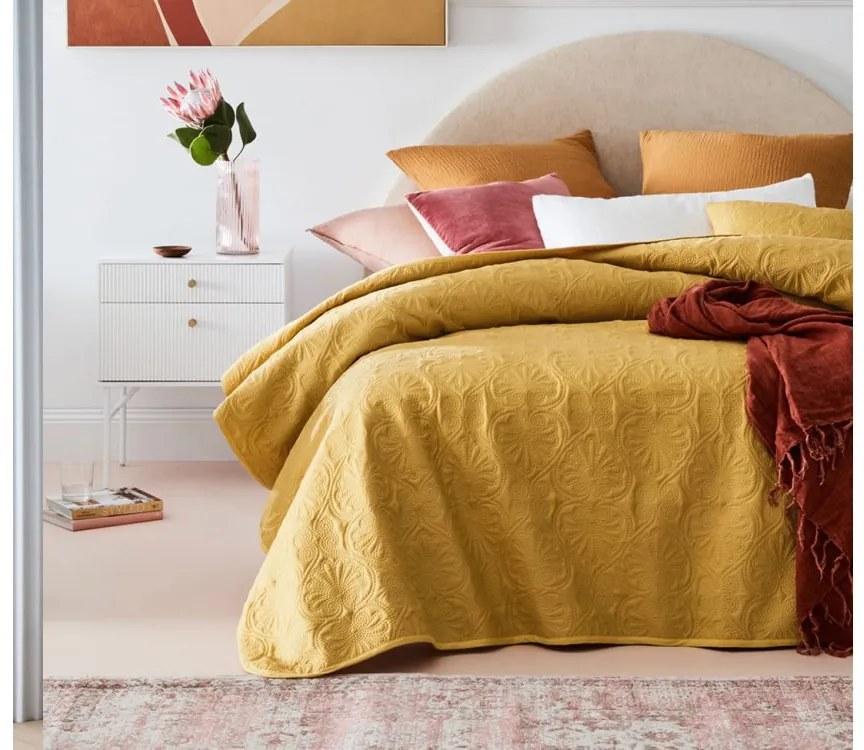Cuvertură de pat de calitate matlasată galbenă 220 x 240 cm 220x240
