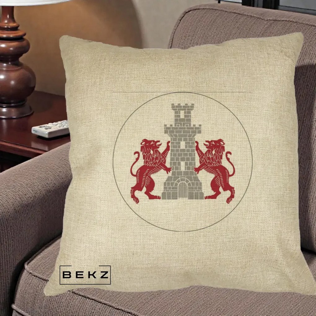 Perna Personalizata Cetatea Turnu Magurele Heraldic, 40x40 cm, Crem, Husa Detasabila, Perna Inclusa, BEKZ®