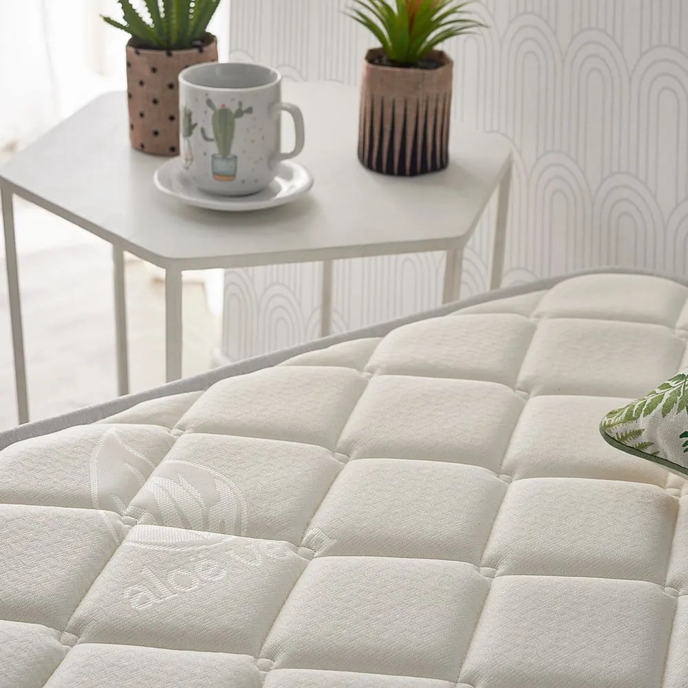 Saltea fermă/mediu-fermă din spumă reversibilă 120x200 cm Naturcare Aloe Vera – Moonia
