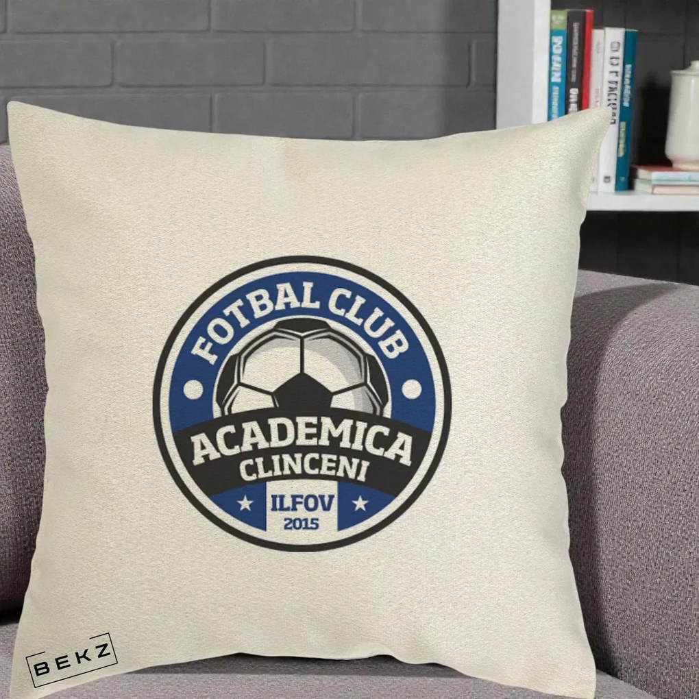 Perna Personalizata Academica Clinceni Fotbal Club, 40x40 cm, Ecru, Husa Detasabila, Perna Inclusa, BEKZ®