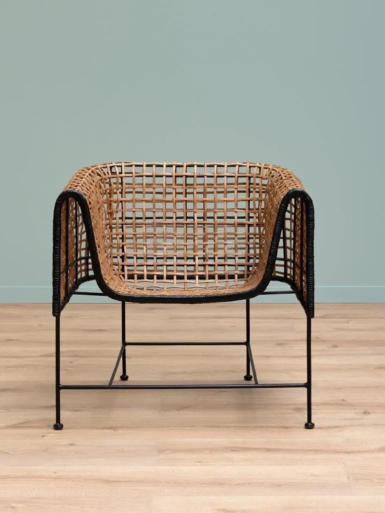 Fotoliu impletit din rattan, cu bordura decorativa neagră, "Asano"