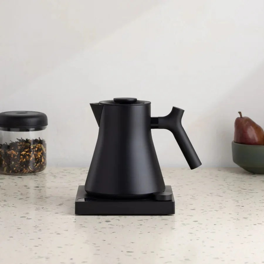 Fellow Corvo EKG PRO negru | Fierbător electric