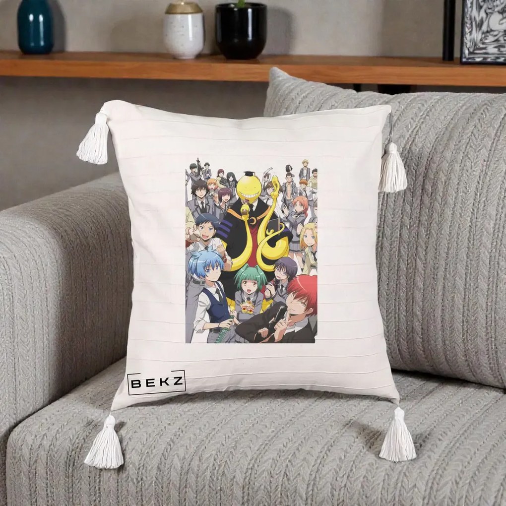 Perna Personalizata Assassination Classroom Grup Complet Anime, 40x40 cm, Bej cu Franjuri, Husa Detasabila, Perna Inclusa, BEKZ®