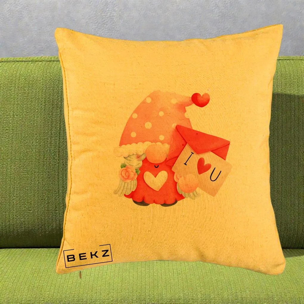 Cadou Romantic - Perna Personalizata I Love You Gnome Valentine cu Scrisoare, 40x40 cm, Galben, Husa Detasabila, Perna Inclusa, BEKZ®