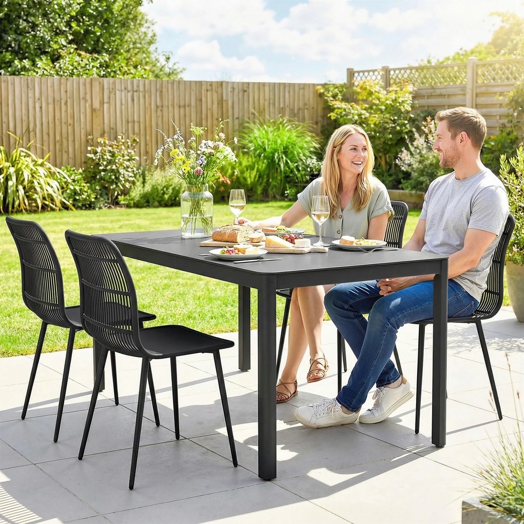 Outsunny Scaune de Dining pentru Exterior Set de 4, Scaune de Grădină cu Spatar Fisurat, Negru | Aosom Romania
