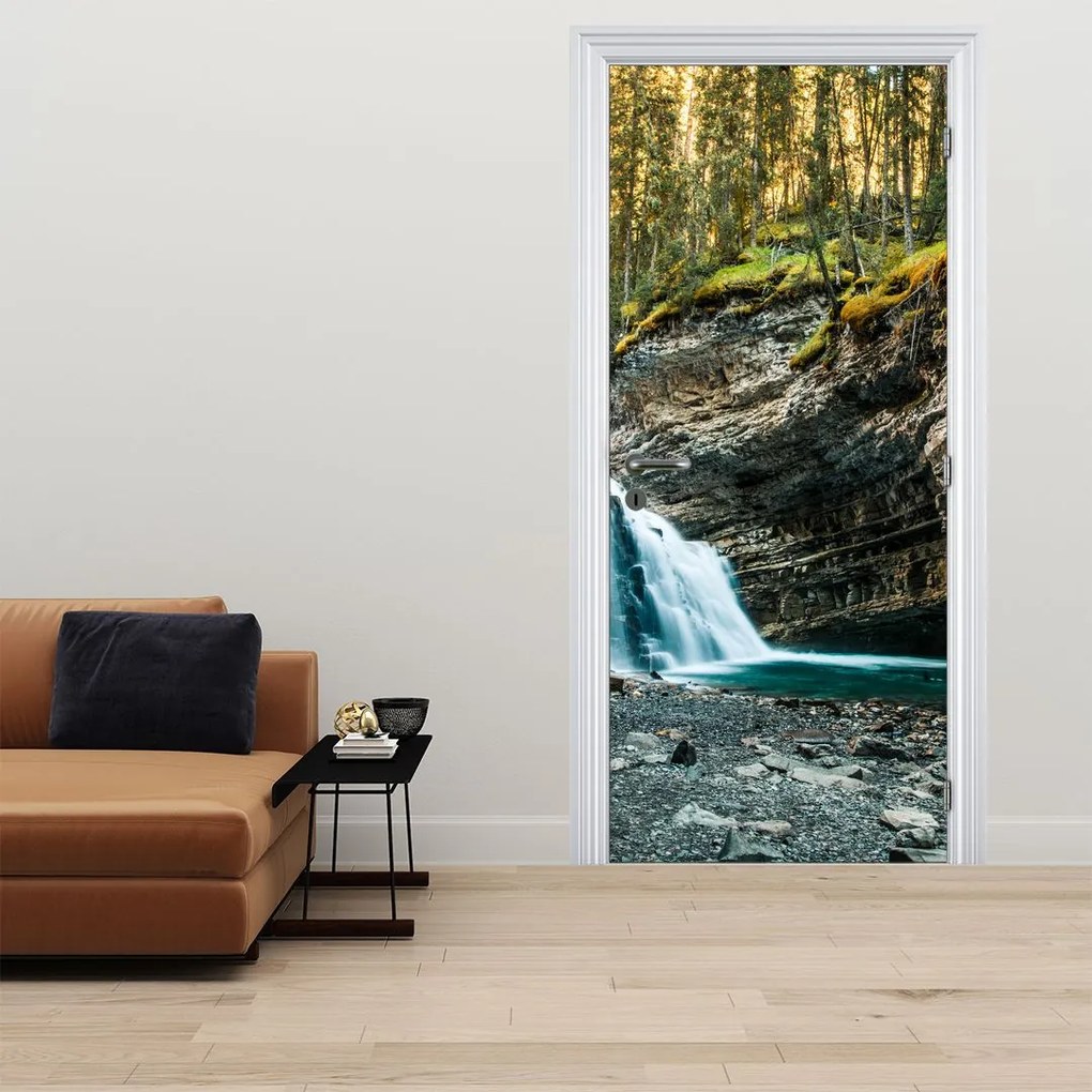 Fototapet pentru ușă - Cascadă de pădure (95x205cm)
