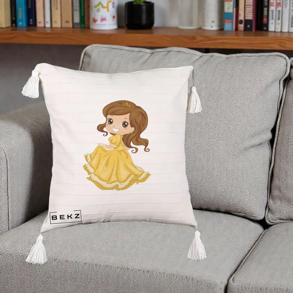 Perna Decorativa Printesa Bella Rochie Aurie, 40x40 cm, Bej cu Franjuri, Husa Detasabila, Perna Inclusa, BEKZ®