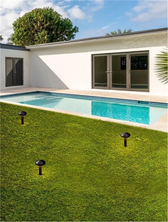 Stalp LED de exterior pentru terasa sau gradina, SASSO H-20cm