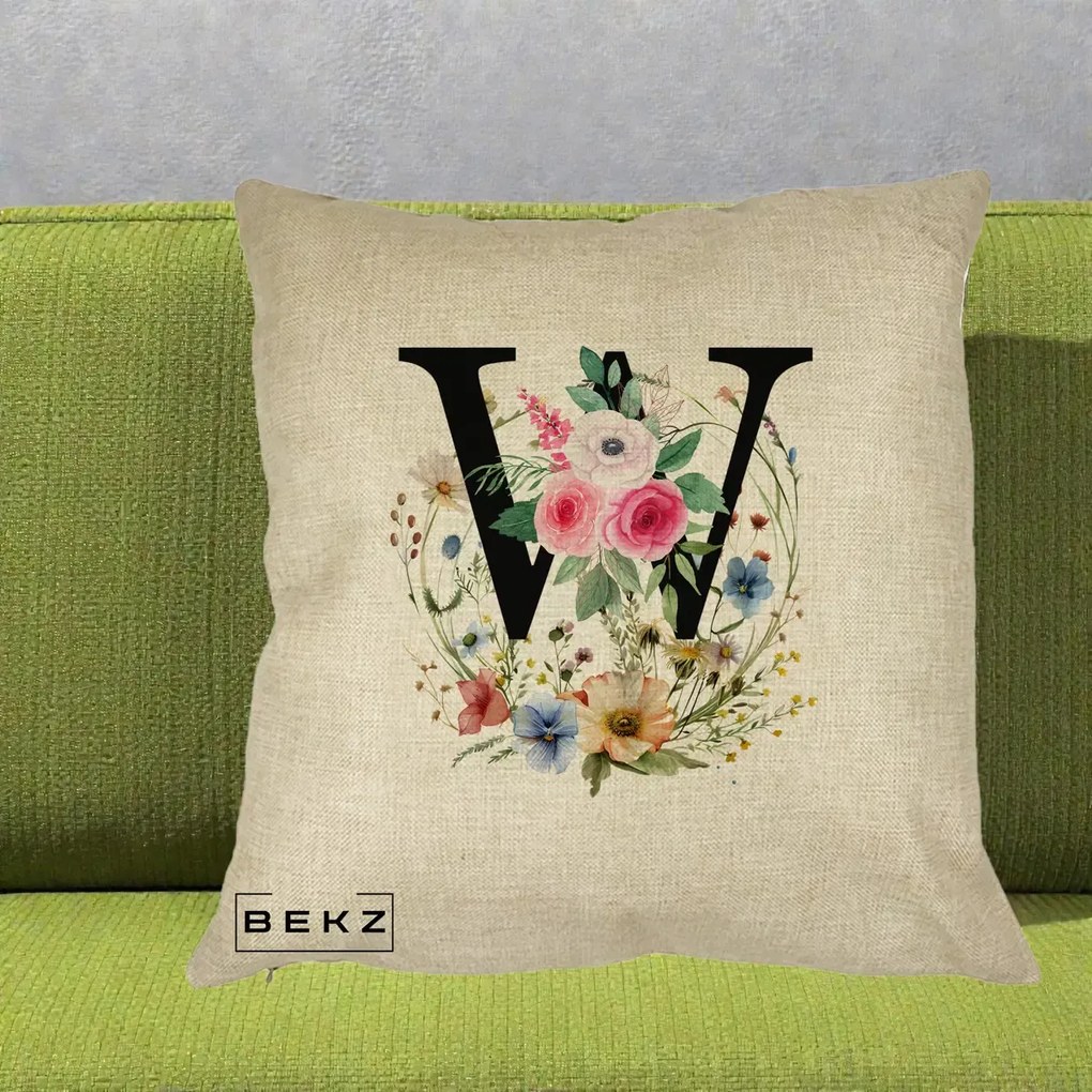 Cadou Personalizat - Perna Personalizata Monograma Florala Litera W, 40x40 cm, Crem, Husa Detasabila, Perna Inclusa, BEKZ®