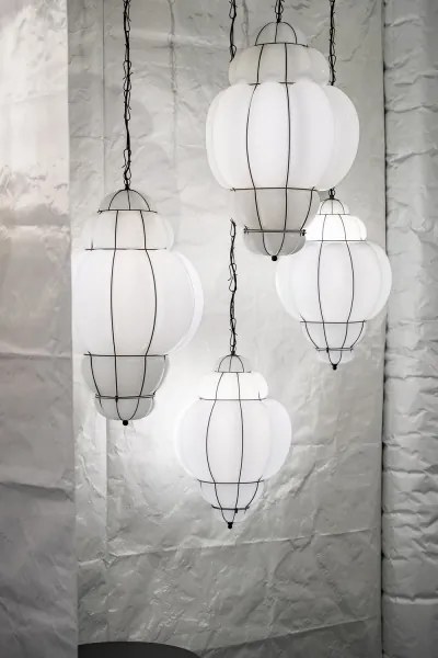 Lustră pe lanț SIRU RIVISTO 1xE27/60W/230V d. 45 cm negru/alb sticlă venețiană