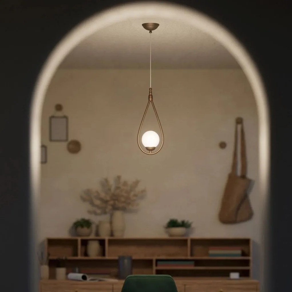 Pendul din alama in forma de lacrima Iside